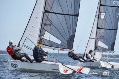 IZI Racing - Nautica 450 - Czarter na regaty