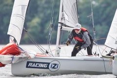 IZI Racing - Nautica 450 - Czarter na regaty